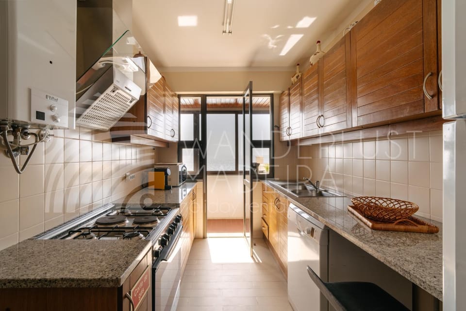 Kitchen or kitchenette, stove