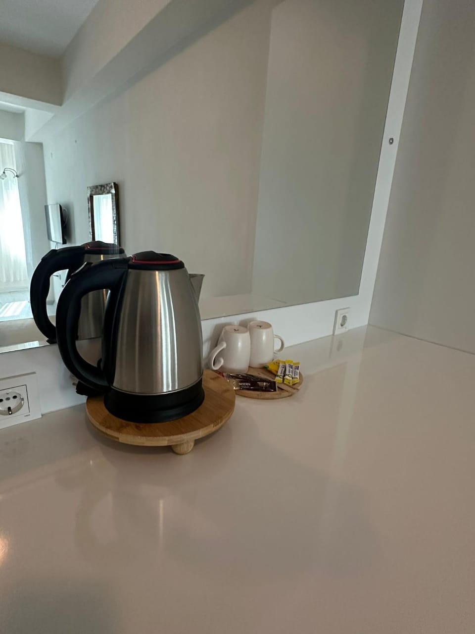 Coffee/tea facilities