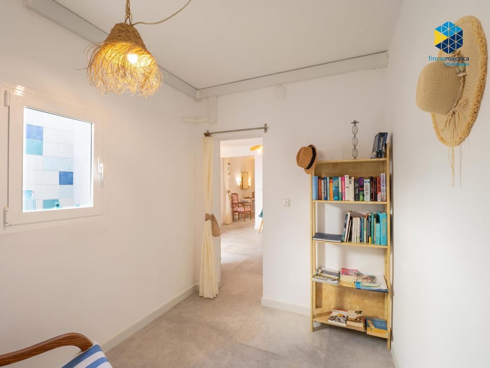 Can Tassi House in Llevant