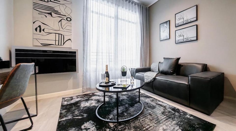 The Opulent Menlyn Suite Apartment in Pretoria