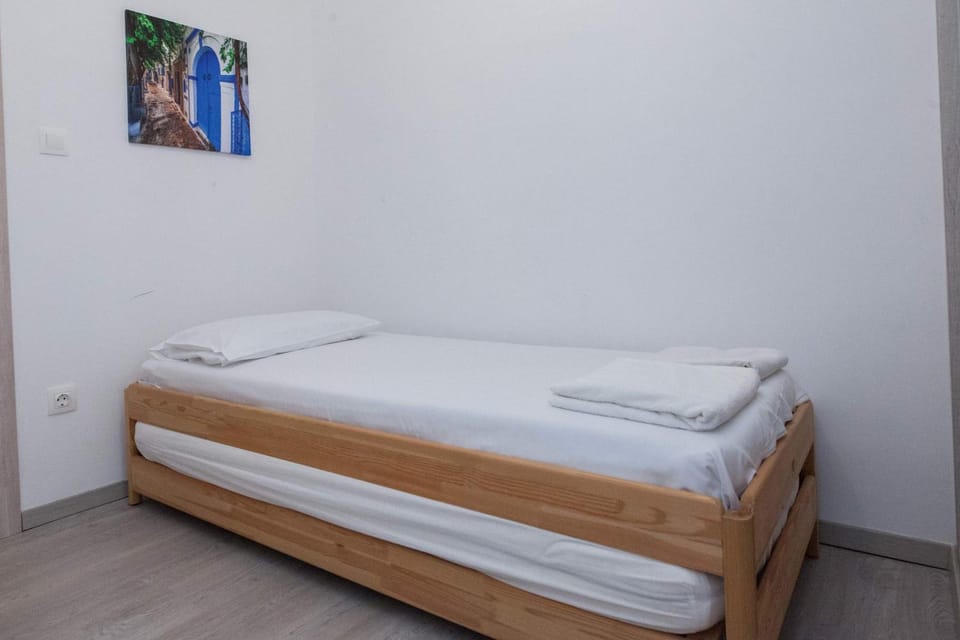 Trendy Cozy 2 Bd Apt in Panormou Metro Station Apartment in Athens