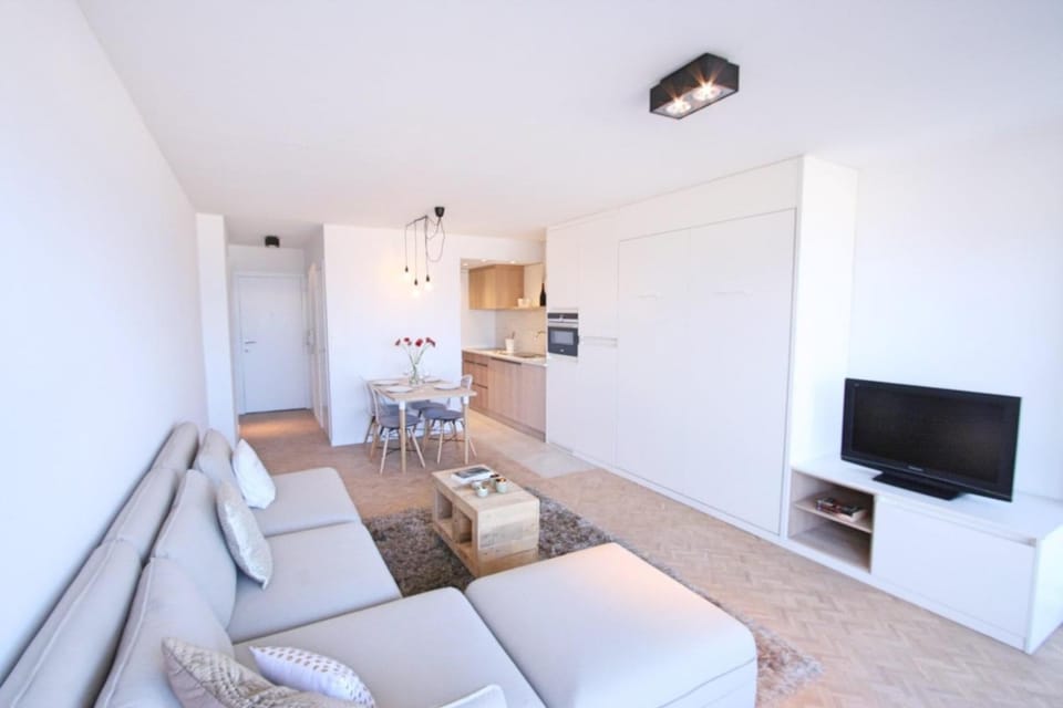 Studio op de zeedijk in Oostende - Aldis 0320 Apartment in Ostend