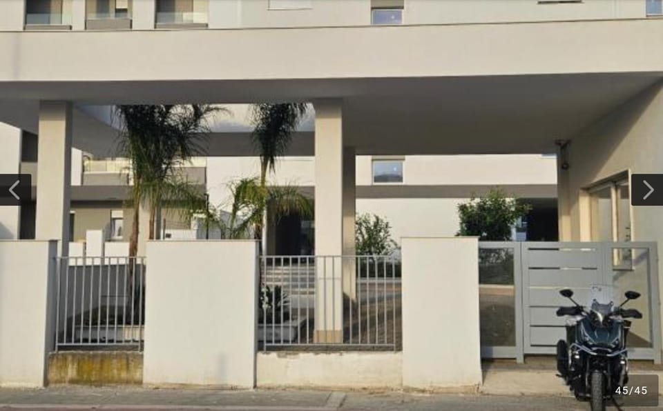 Property building, Lobby or reception