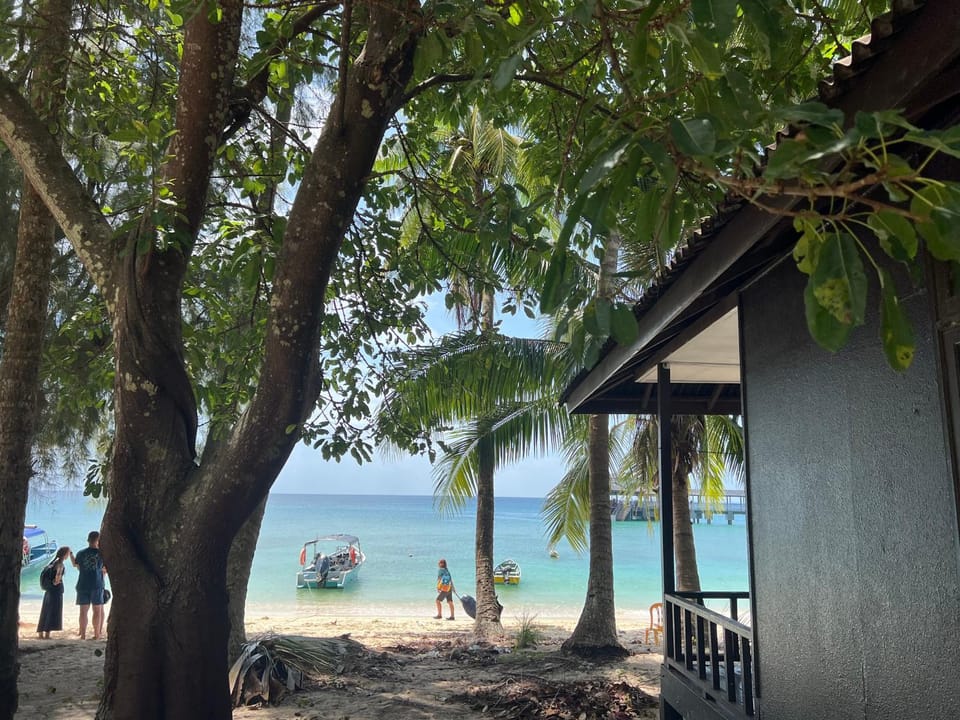 Maya Seaview Chalet, Coral Bay Perhentian Island Chalet in Terengganu, Malaysia