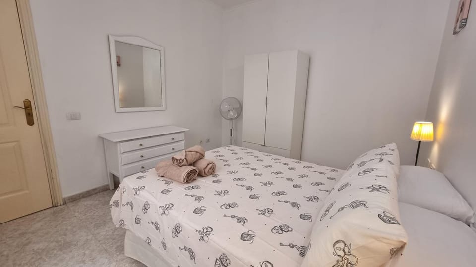 Diadas Home Blue Apartment in Abona