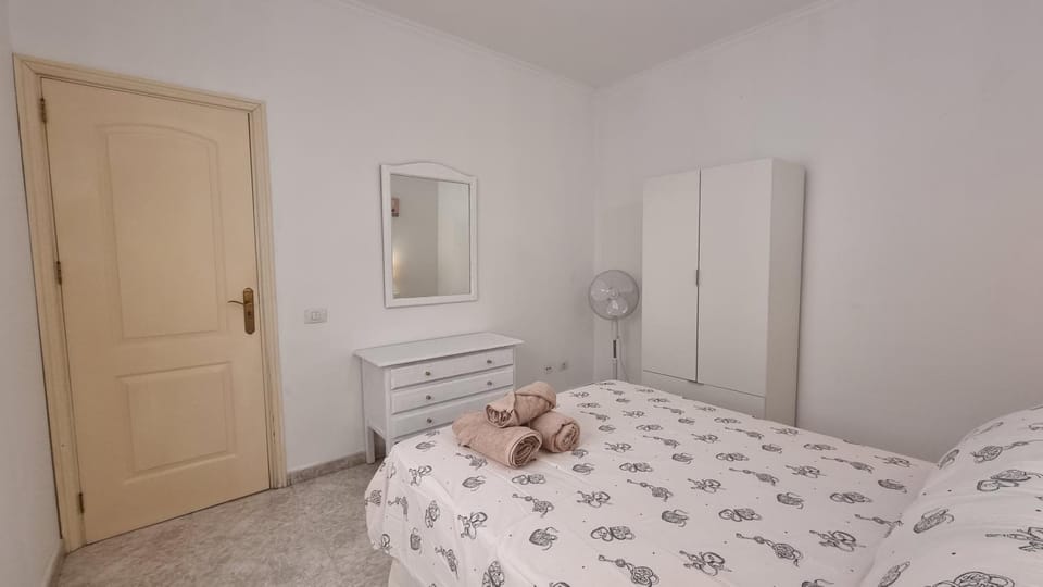 Diadas Home Blue Apartment in Abona