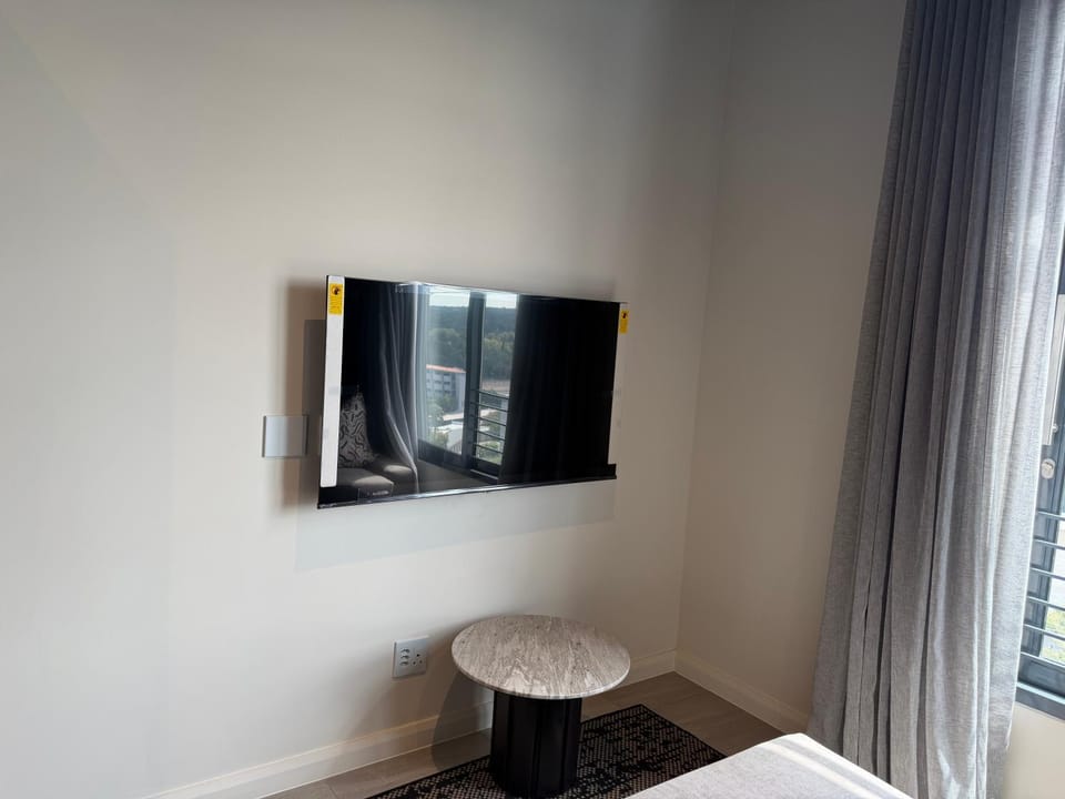 The Capital Trilogy Menlyn Maine Phase 2 new apartment 625 Hotel in Pretoria