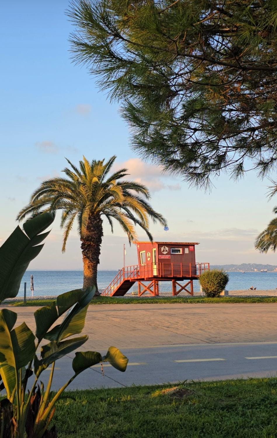 Day, Natural landscape, Beach, Evening entertainment, Sea view