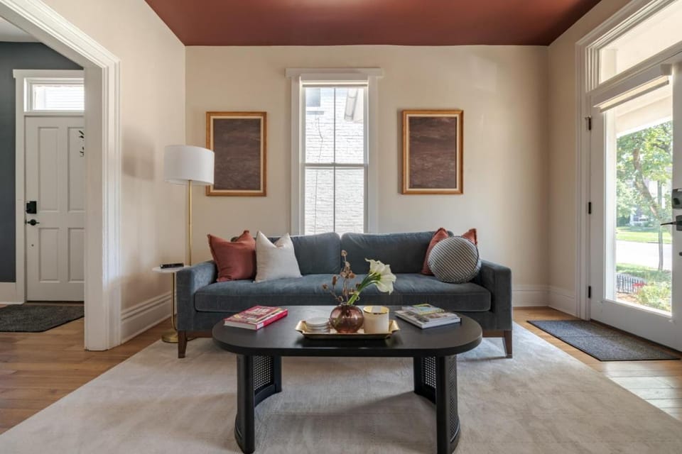 Boutique Italian Village OSU 4BR 4 parking House in Short North