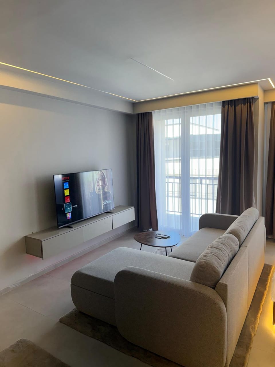 Communal lounge/ TV room, TV and multimedia, Living room, Seating area