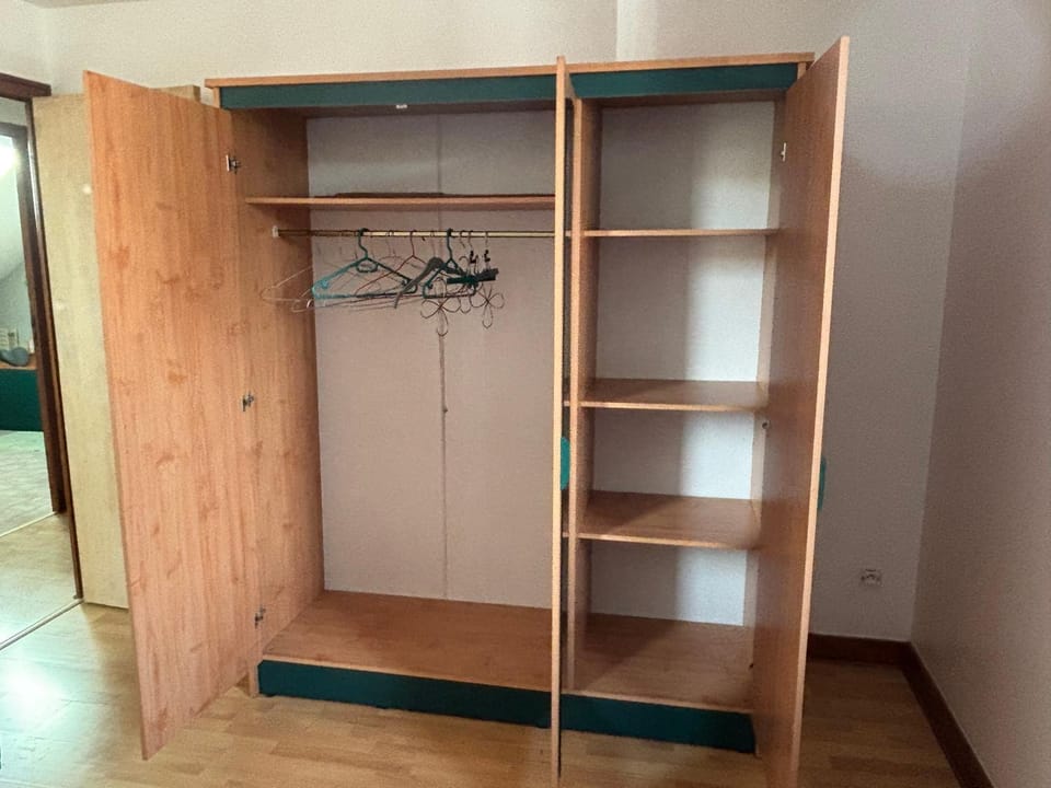 wardrobe