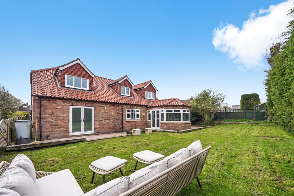 Lux Filey Villa - Indoor Heated Pool - Sauna House in Hunmanby