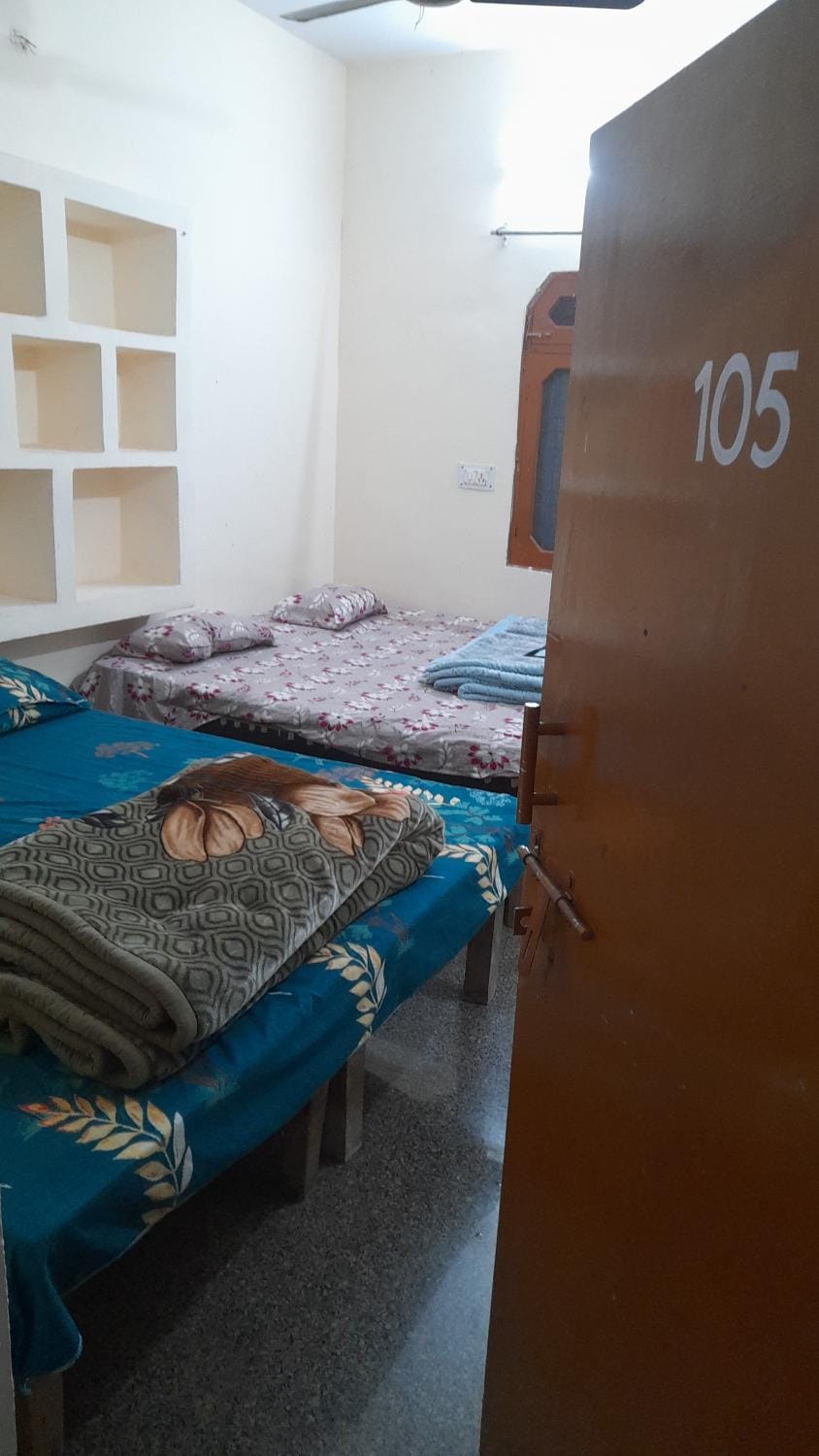 Maa Sharbati devi homestay Vacation rental in Uttar Pradesh