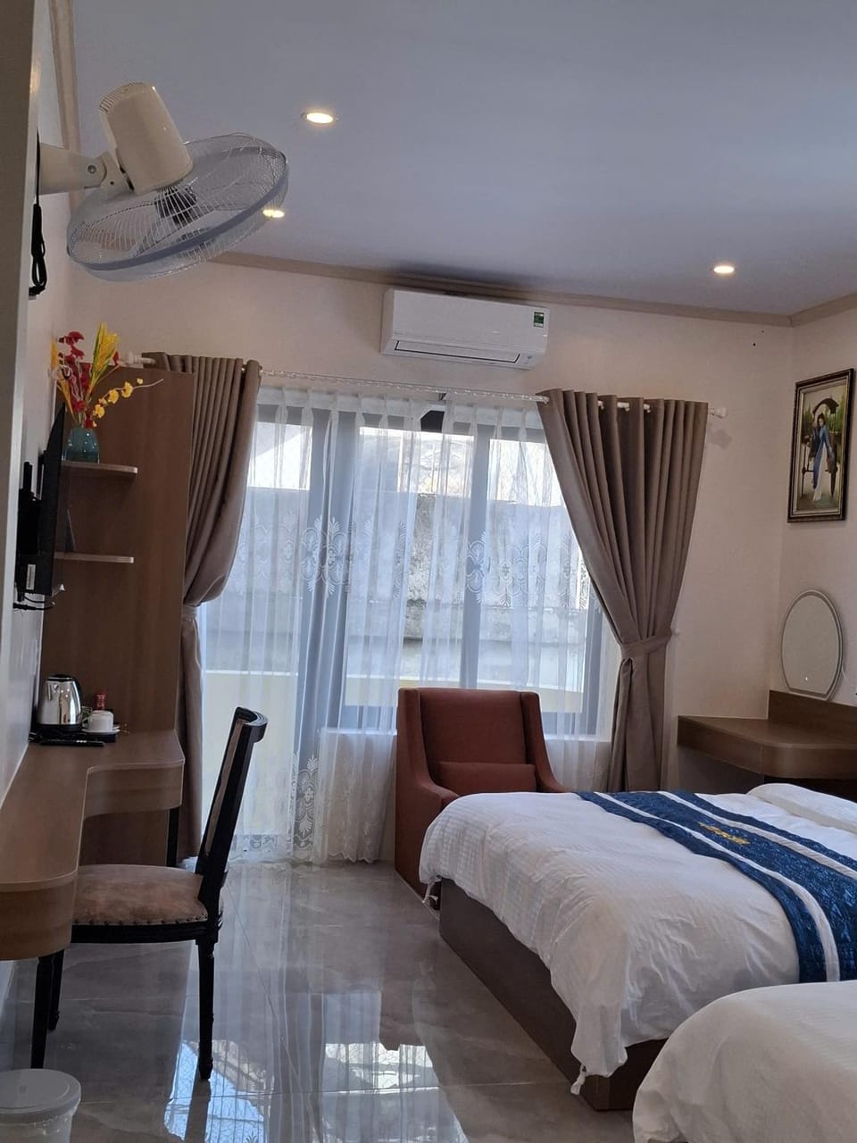 Long Bình Hotel Hotel in Laos