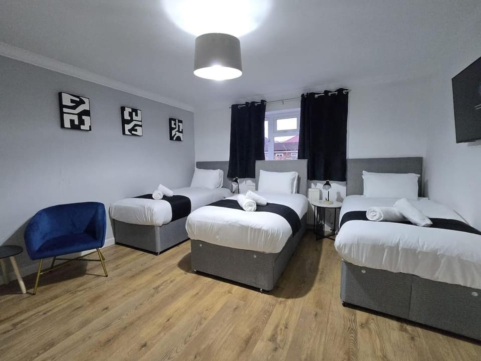 Bed, Bedroom