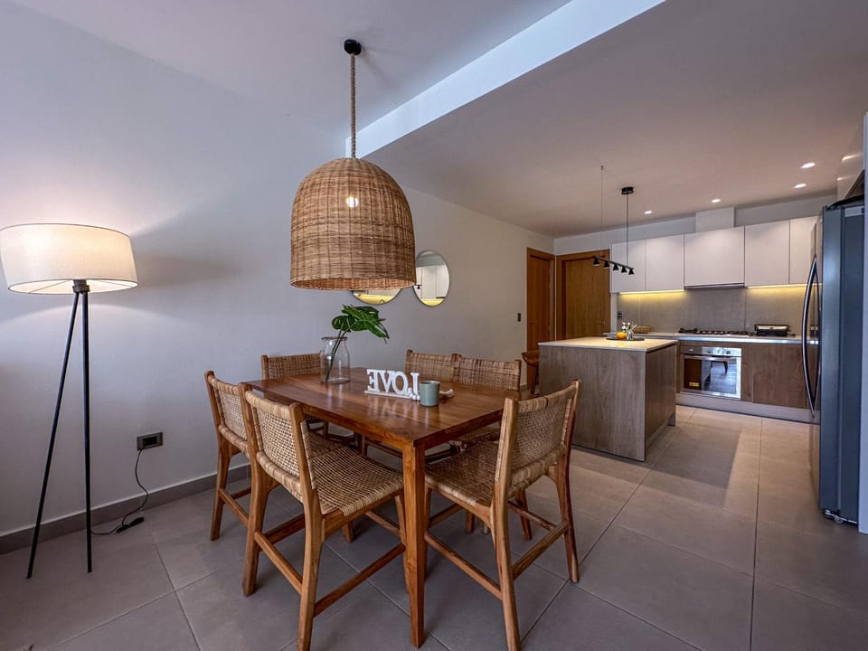 Kitchen or kitchenette, kitchen