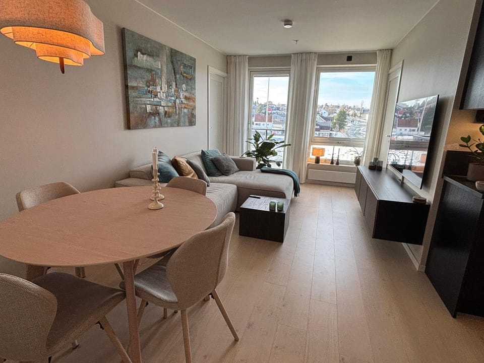 Modern Nordic Apartment with parking garage Apartment in Trondelag
