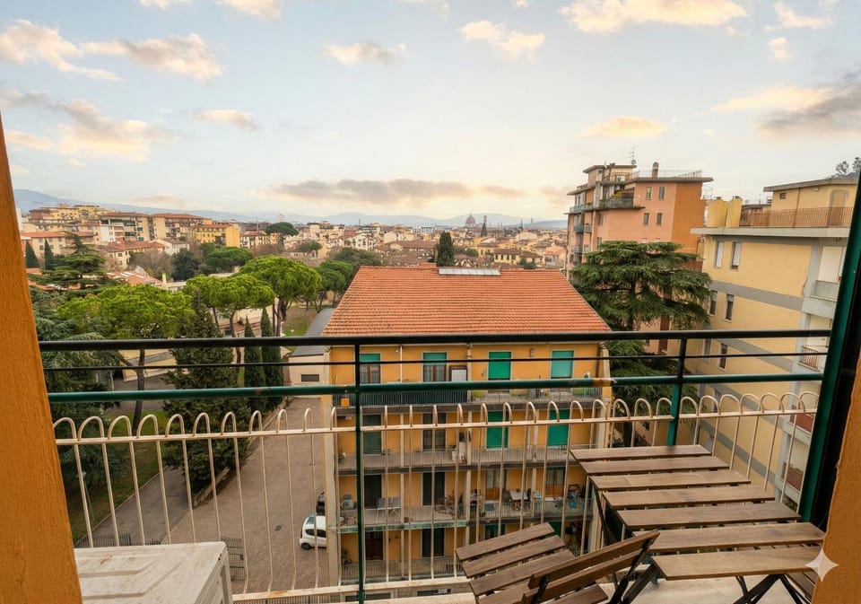 Patio, View (from property/room), Balcony/Terrace, City view