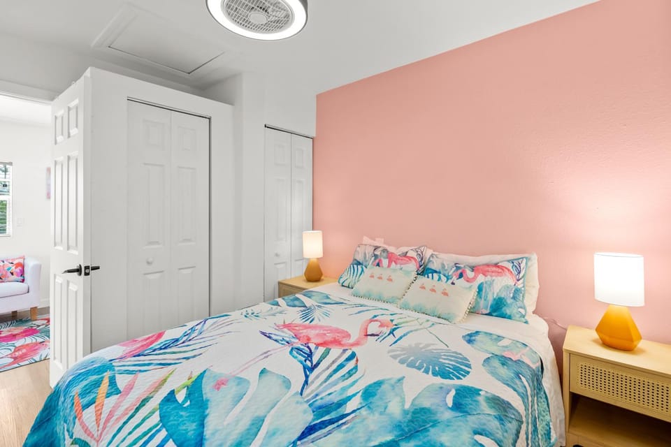 Bed, Bedroom, wardrobe