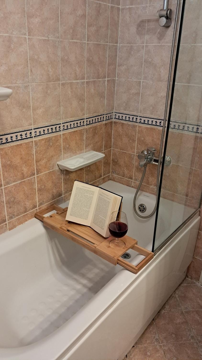 Hot Tub, Bathroom, Bedroom