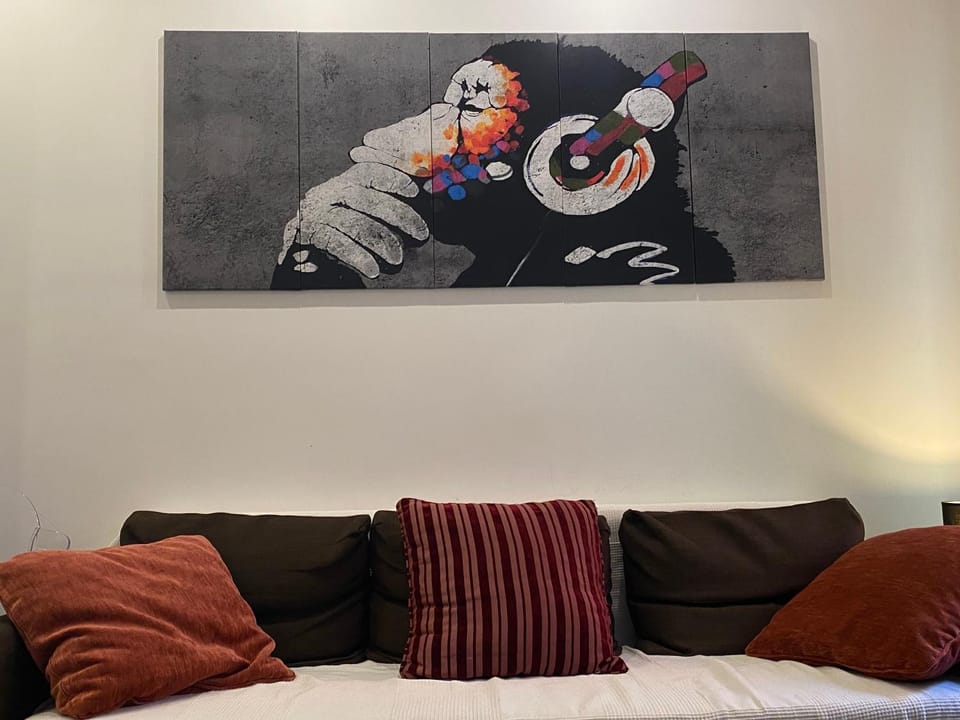 Living room, Decorative detail