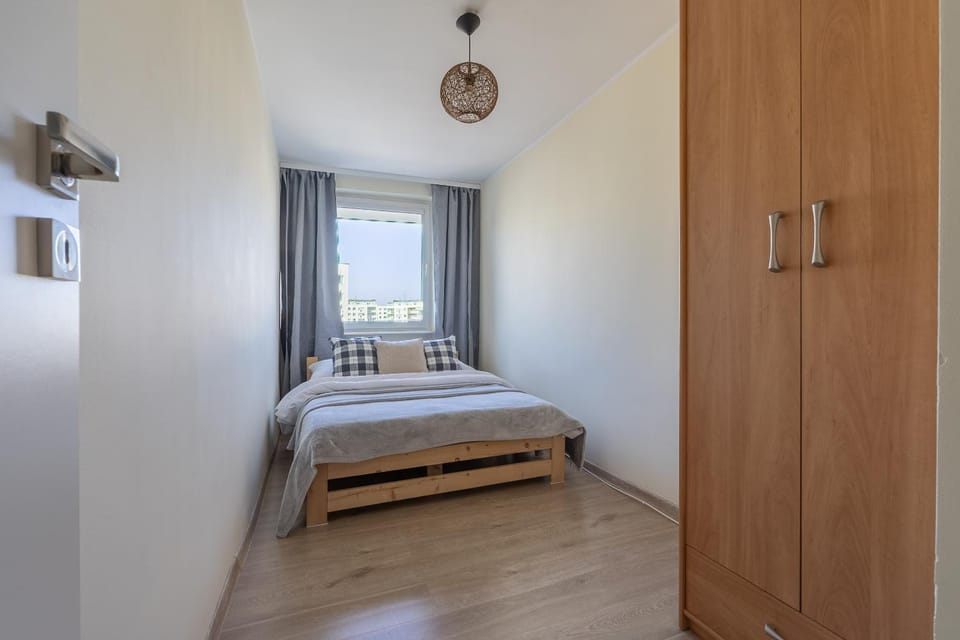 Bed, Photo of the whole room, Bedroom, wardrobe