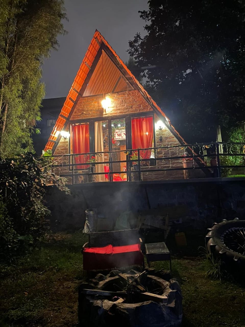 Killa Glamping Campground/ 
RV Resort in Quito