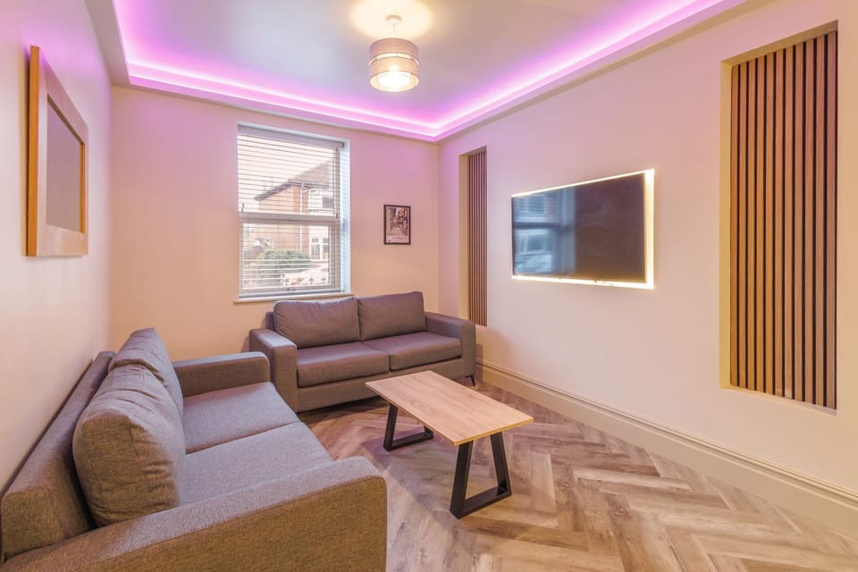 TV and multimedia, Living room, Seating area