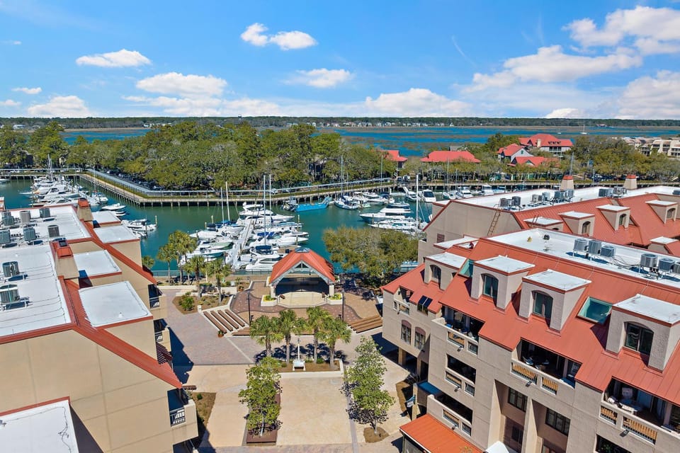 7167 Harbourside House in Hilton Head Island