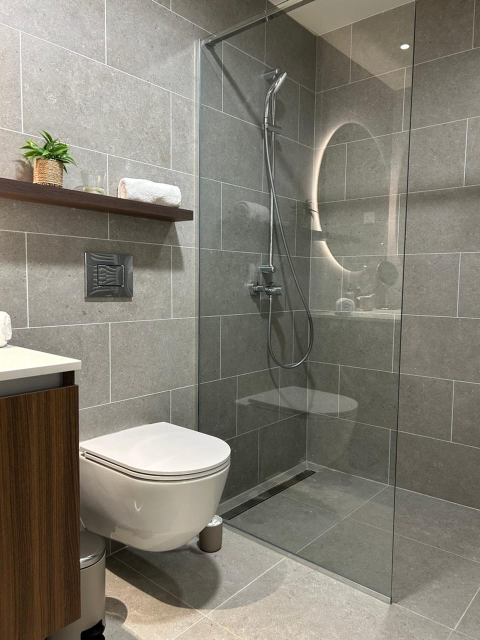 Shower, Toilet, Bathroom