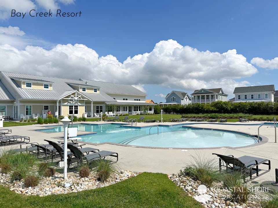 Compass Rose Retreat - Pools, Golf, Private Beach & More! House in Cape Charles