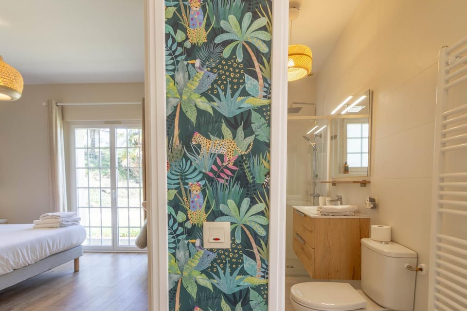 Bathroom, Bedroom