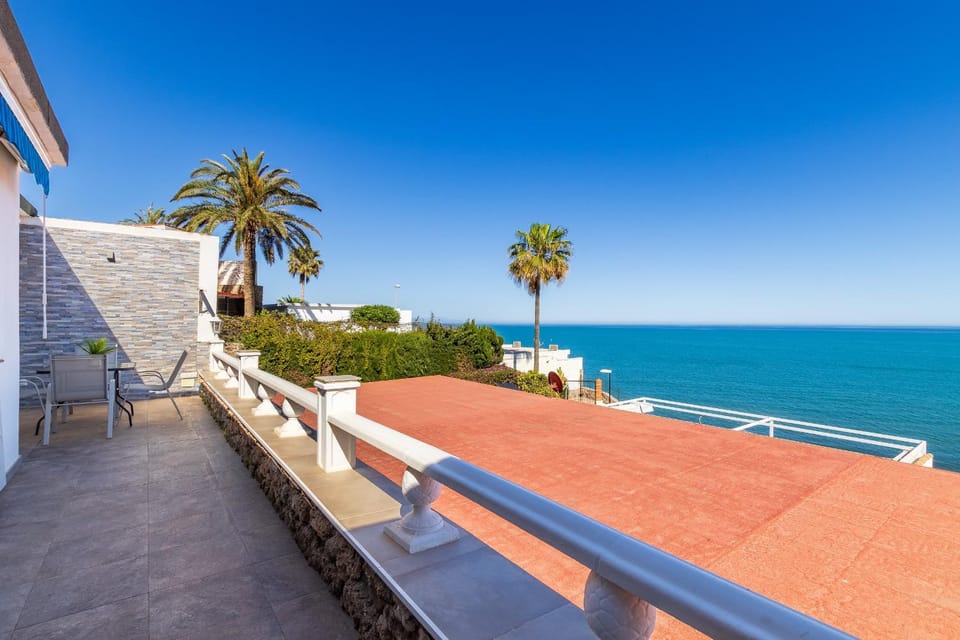 Cielo y Mar - Seaviews Apartment in Torremolinos