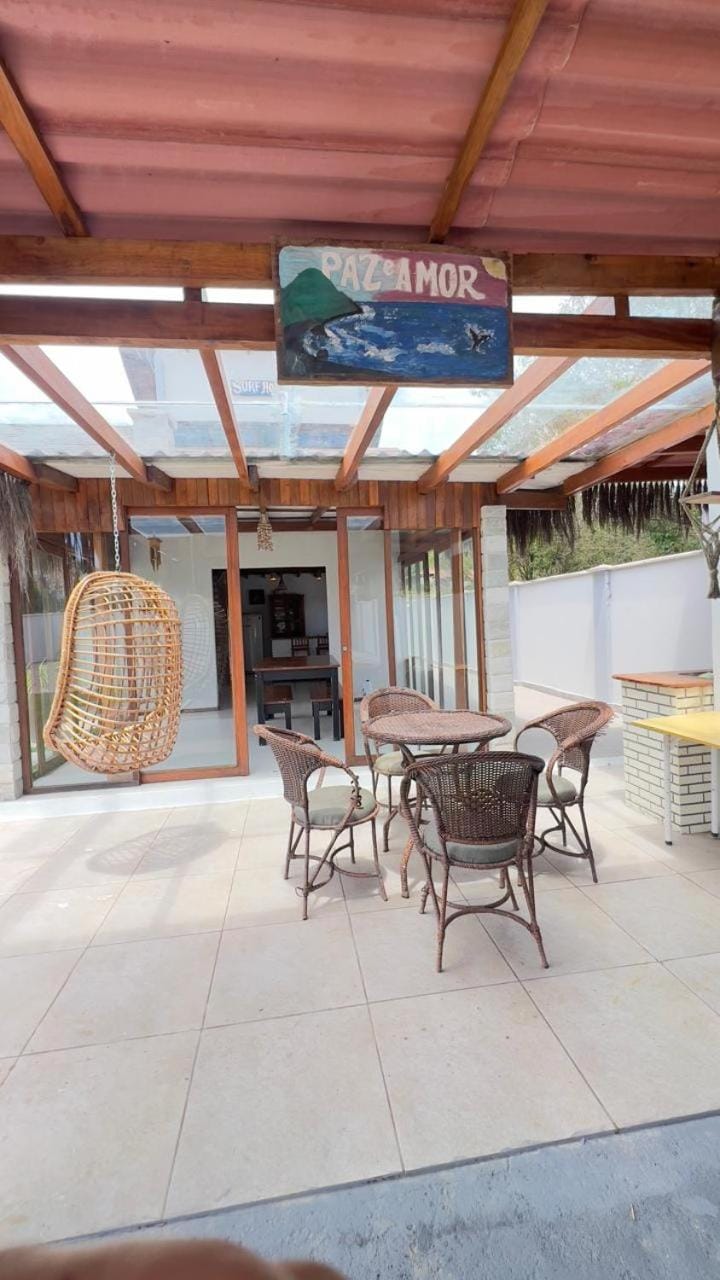 Surf House- Praia do Rosa House in Imbituba