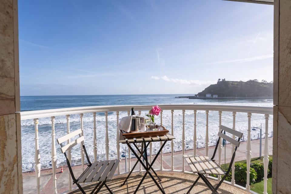 Day, View (from property/room), Balcony/Terrace, Sea view