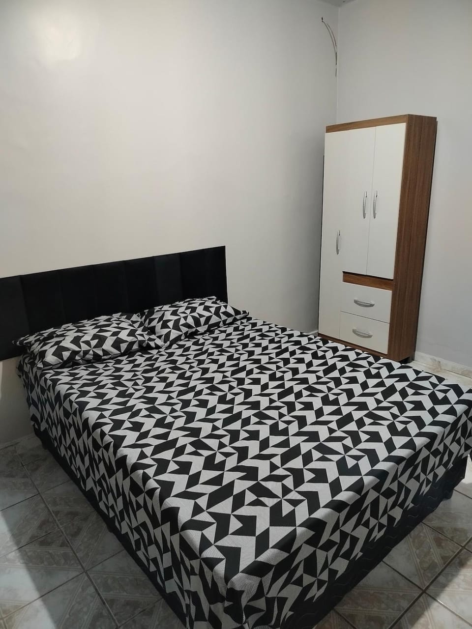 Casa 2 quartos próx buriti shop com garagem House in Goiania