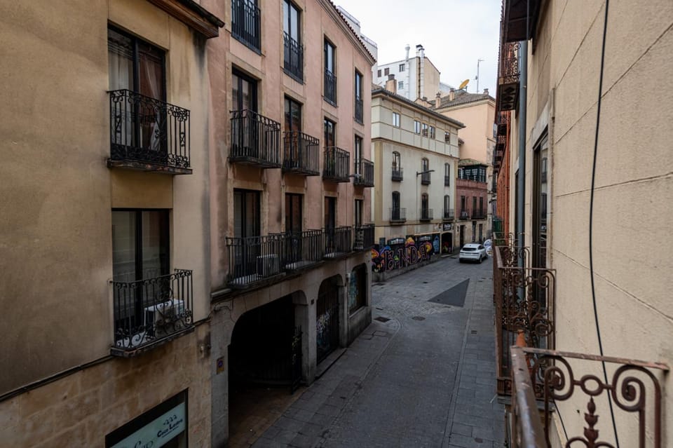 Property building, Street view