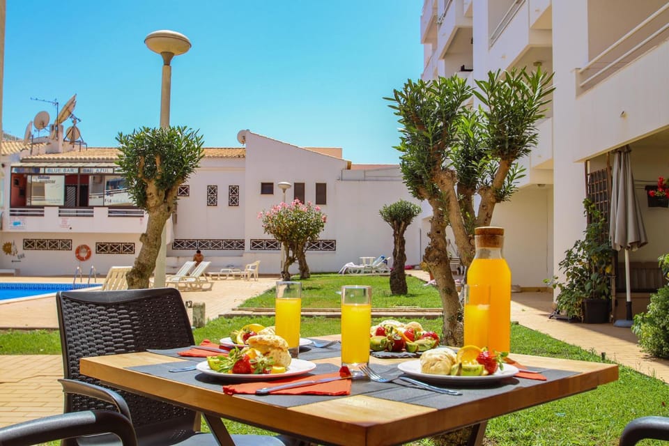 Off site, Dining area