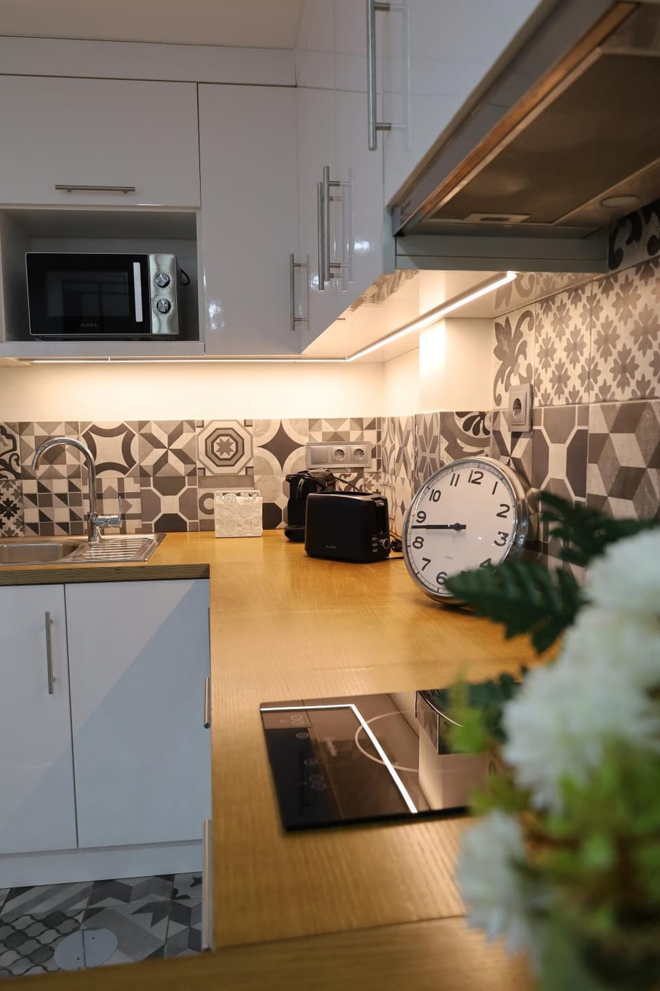 Kitchen or kitchenette, stove