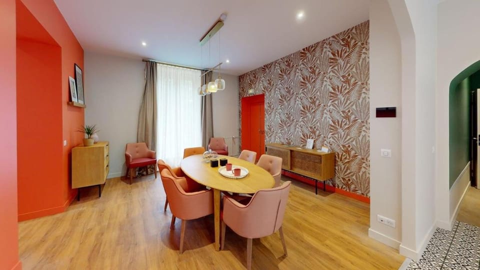 Dining area, Dinner