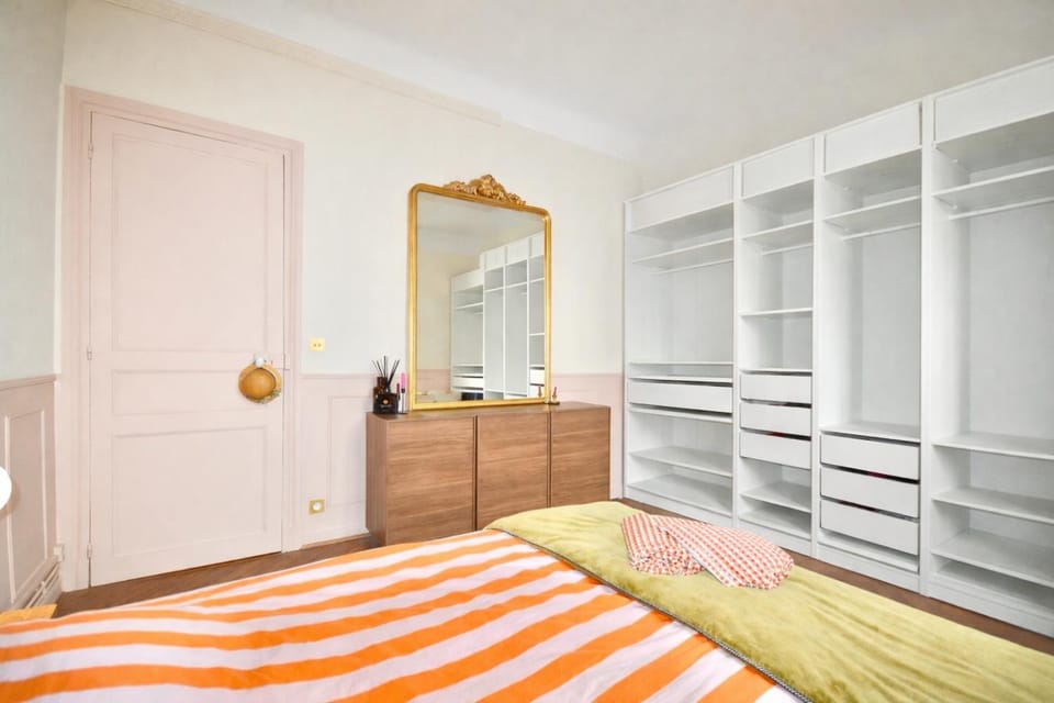 Anglet - atypique - ancien manoir Apartment in Anglet