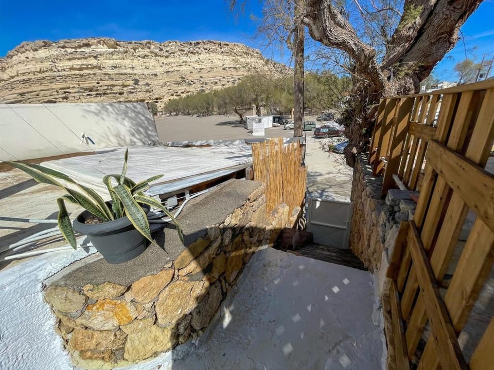 Balcony/Terrace, Dining area, Parking