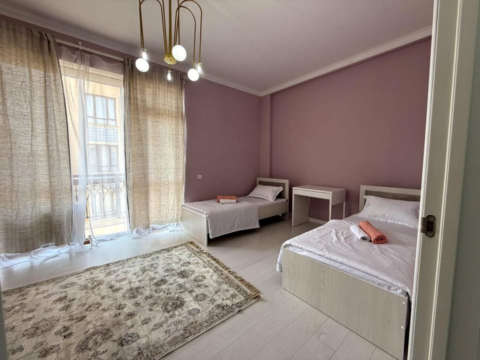 Bed, Photo of the whole room