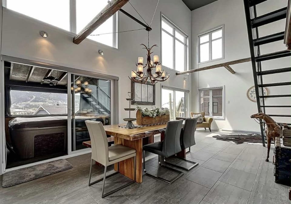 LUX Monts-Valin Chalet in Quebec