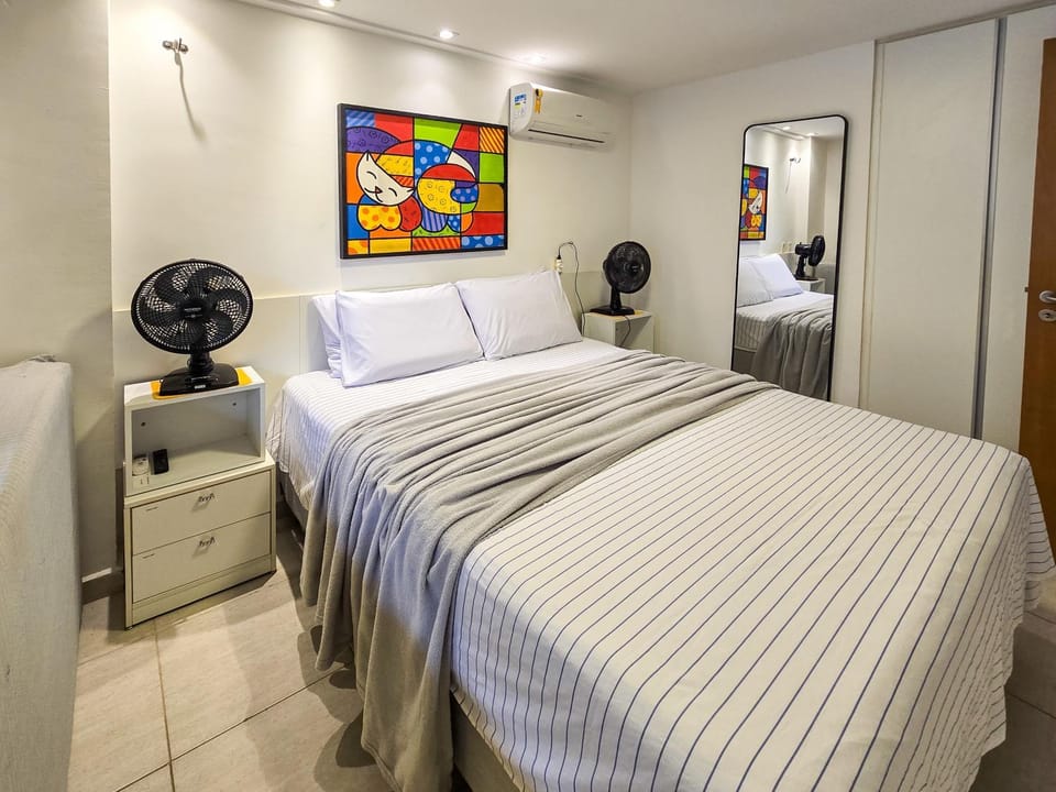 Photo of the whole room, Bedroom, Pool view, furniture, internet, locker, towels, air conditioner