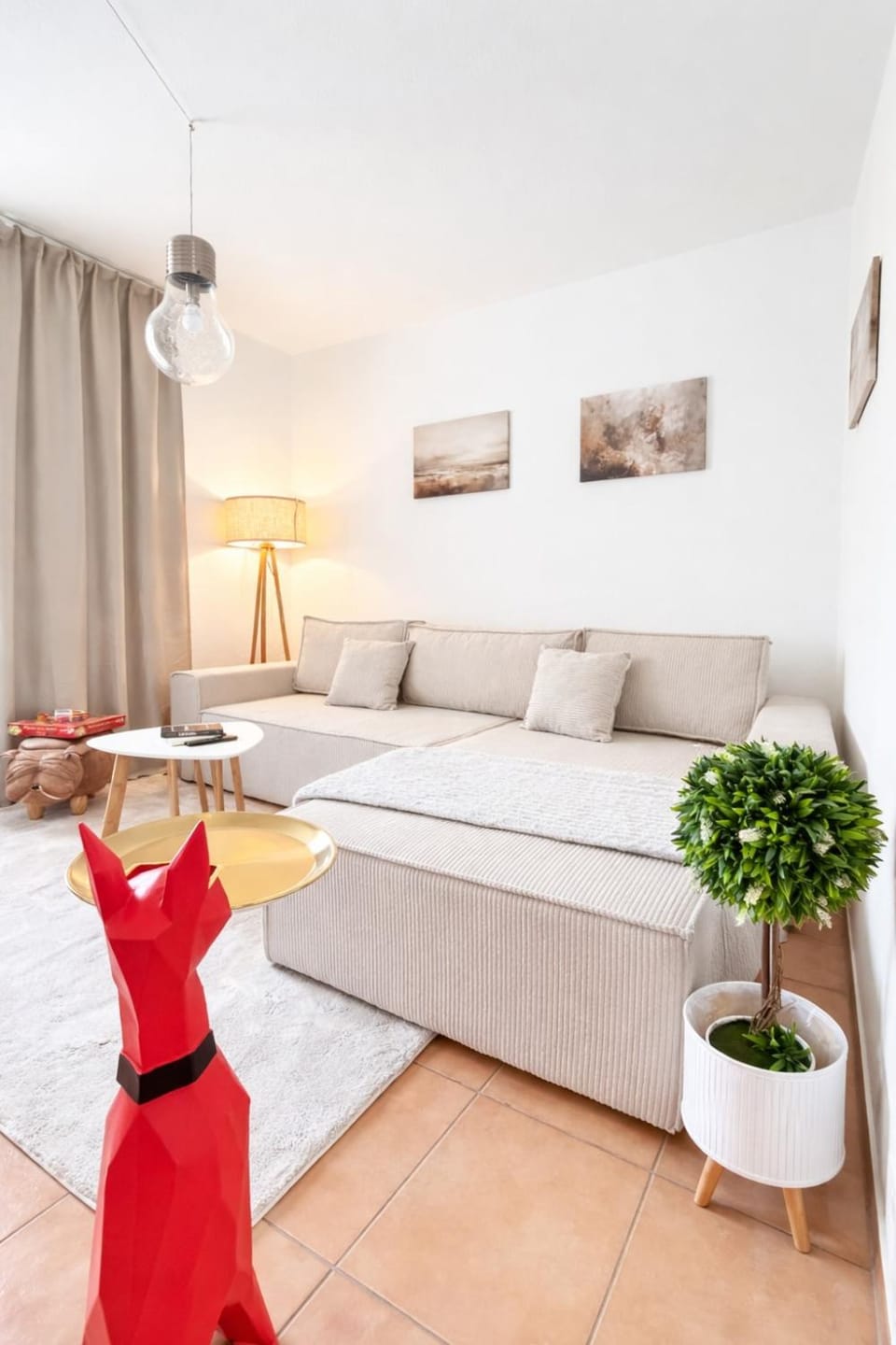 Living room, Photo of the whole room, Seating area