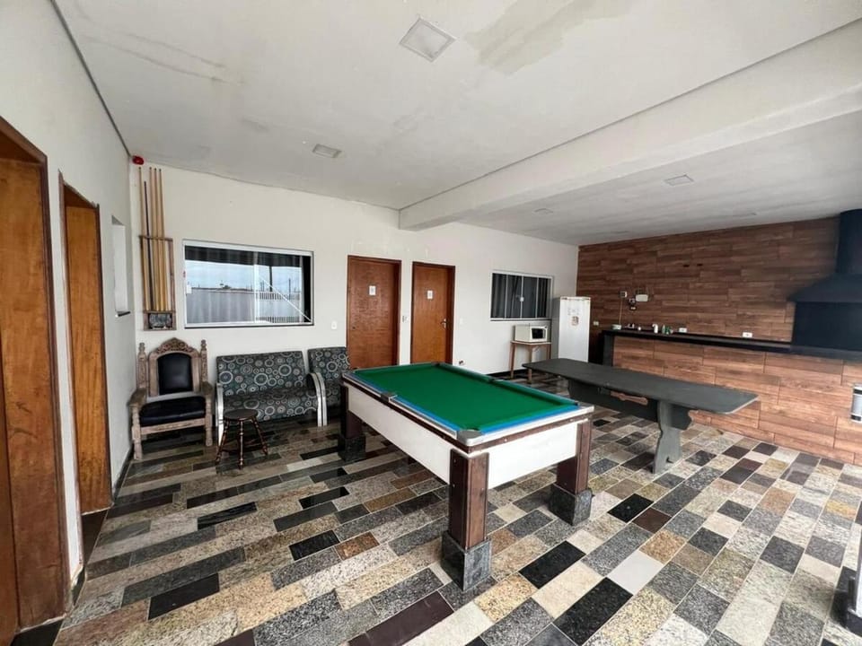 Casa de temporada com piscina e sinuca em Peruíbe House in Peruíbe