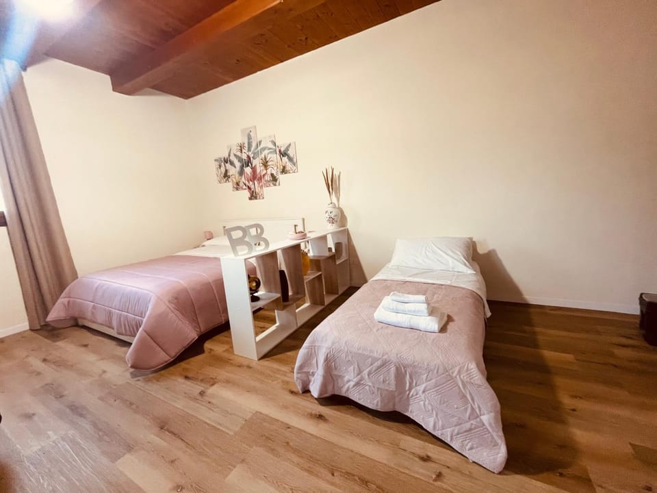 Rifugio Urbano Bologna Vicino Fiera, Airport&unipol Arena Parcheggio pvt Apartment in Bologna
