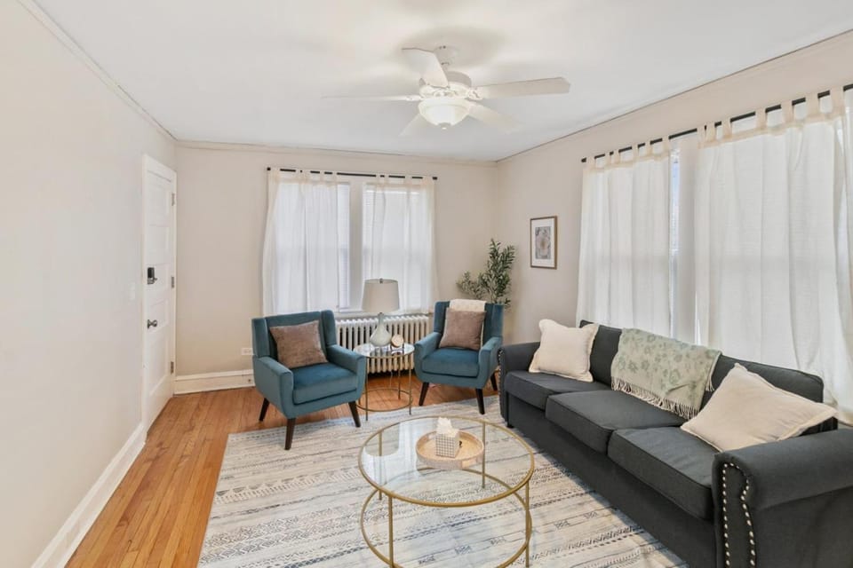 USS Alexandria Apartment in Illinois
