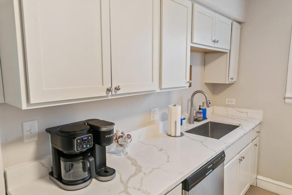 USS Alexandria Apartment in Illinois